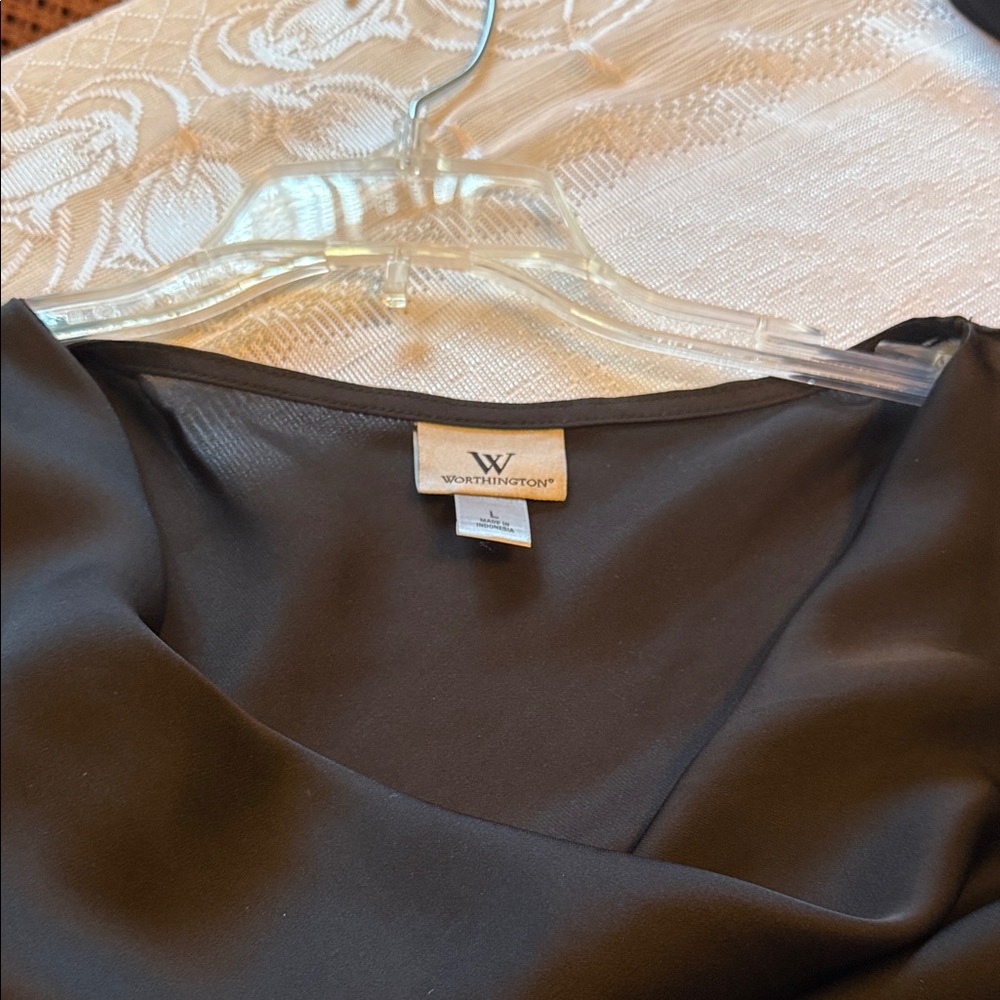 Worthington Classic Black Top